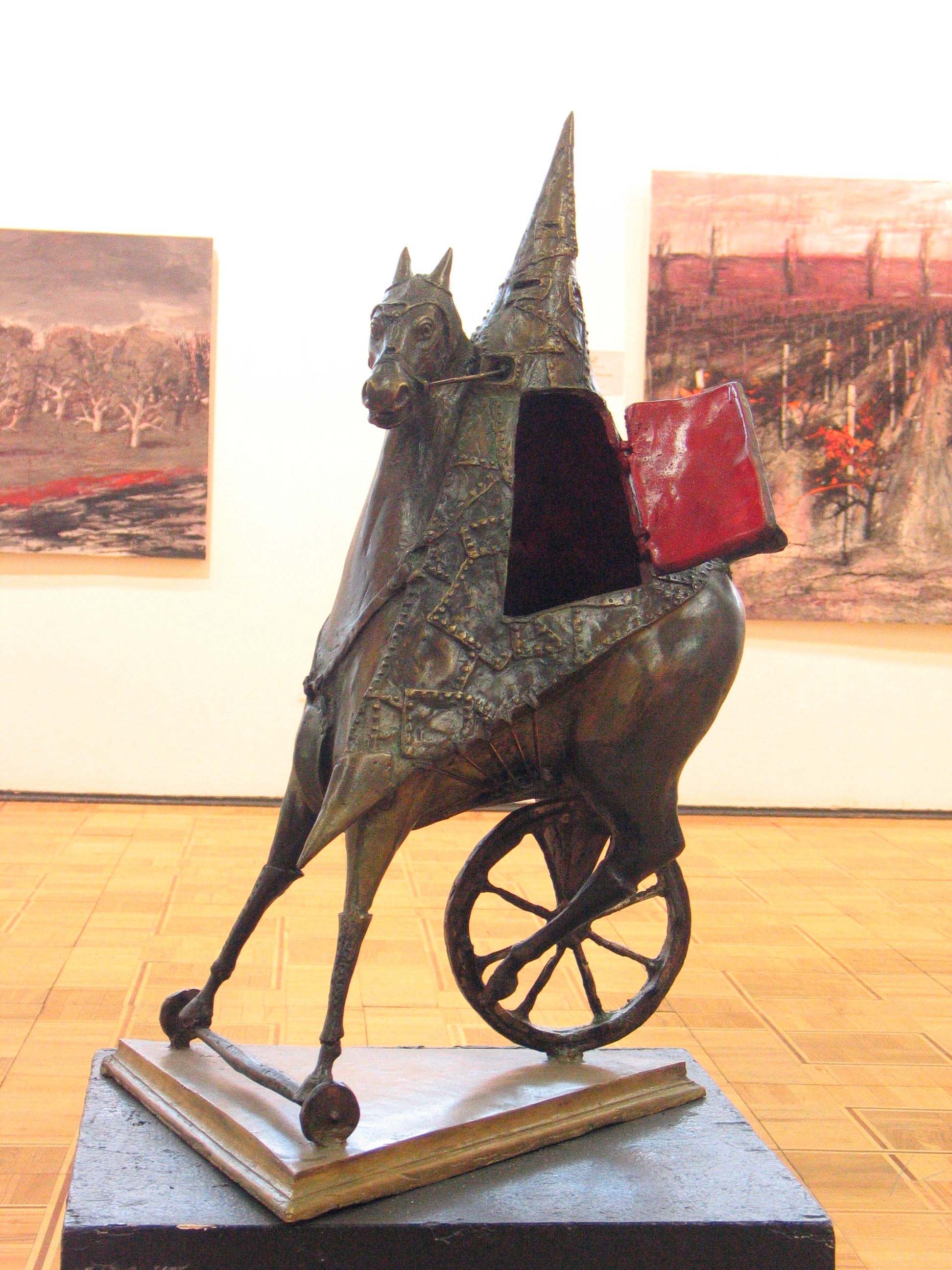 Андрей Асерьянц. "Рыцарь", 2004. Бронза, высота 50 см. Фото из архива Андрея Асерьянца