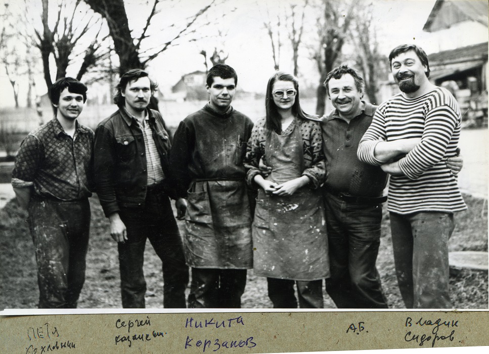 Слева направо: Петр Хохловкин, Сергей Казанский, Никита Карзанов, Елена Хлендовская,Александр Белашов, Владислав Сидоров, 1984