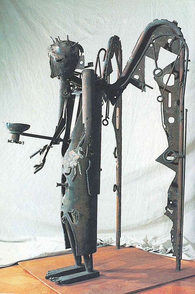 ''Ангел'', 1974-1991. Железо, сварка, 178х120х100 см.Московский музей современного искусства