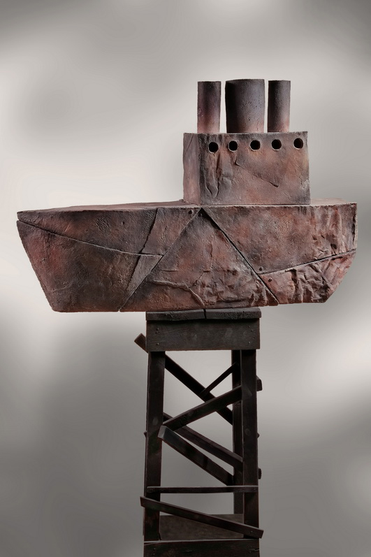 ''В доке'' (из триптиха ''Корабли''), 2019. Керамика, 105х67х28 см 