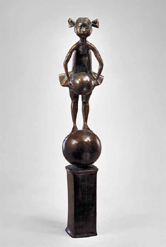 ''Девочка на шаре'', 2001. Бронза, 65x15x17.5 см