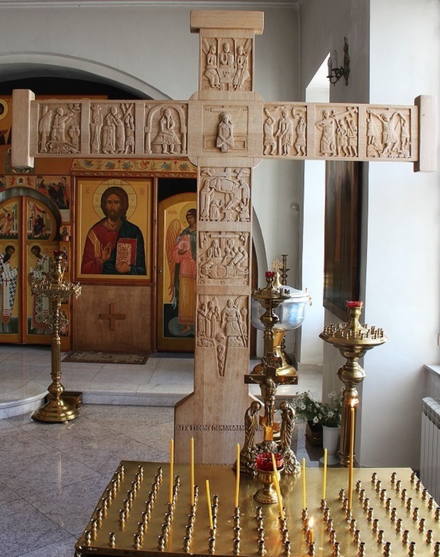 Крест, 2008-2011. Собор Святых Петра и Павла в Тарусе, Калужская область