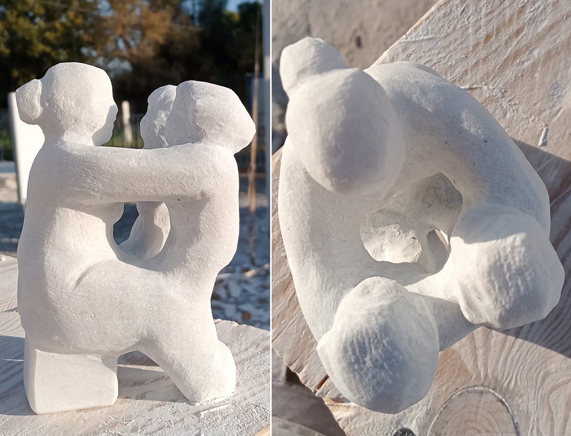 Сергей Малютов. "Двойня", 2025. Мрамор, 10х7х6 см. Фото из архива Сергея Малютова