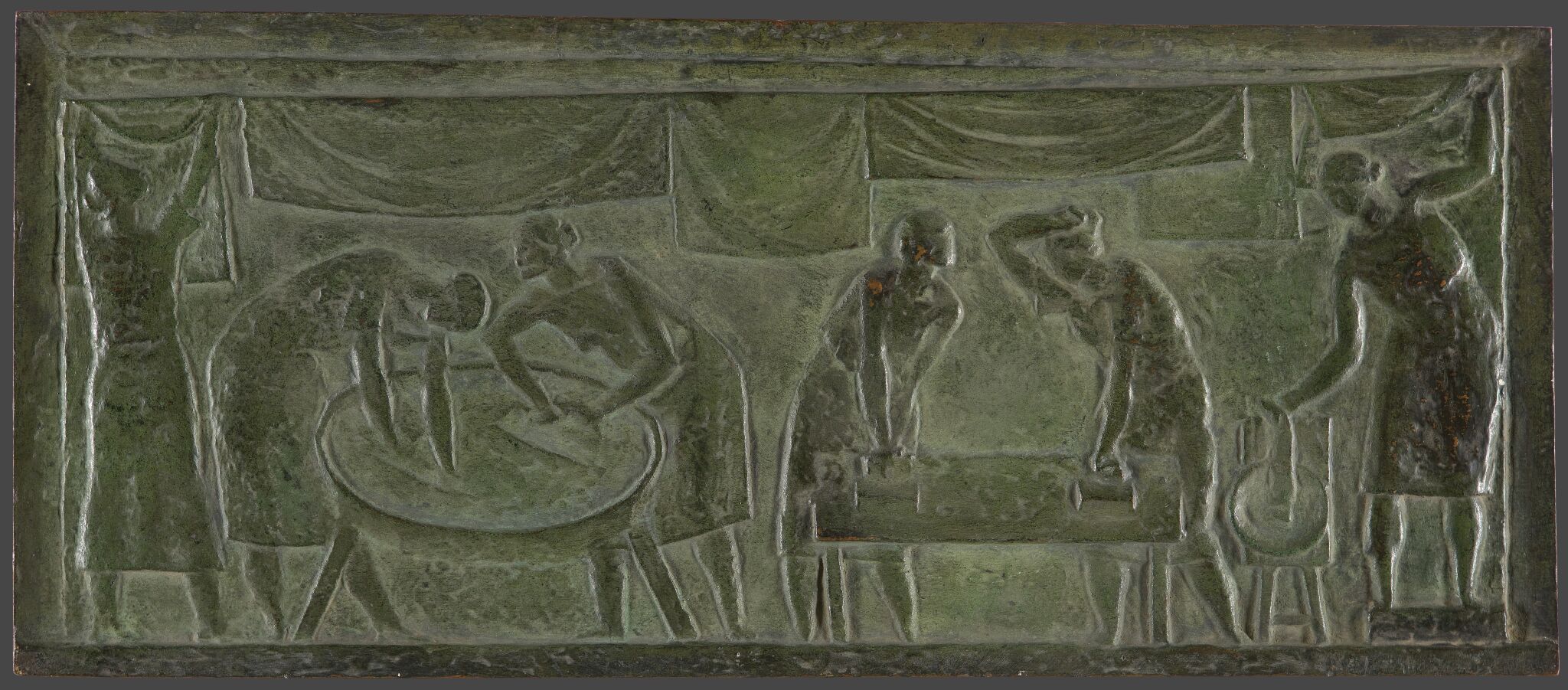 ''Прачки'', 1928. Барельеф. Бронза, 21,5х51 см. Государственная Третьяковская галерея, Москва. Фото: goskatalog.ru 