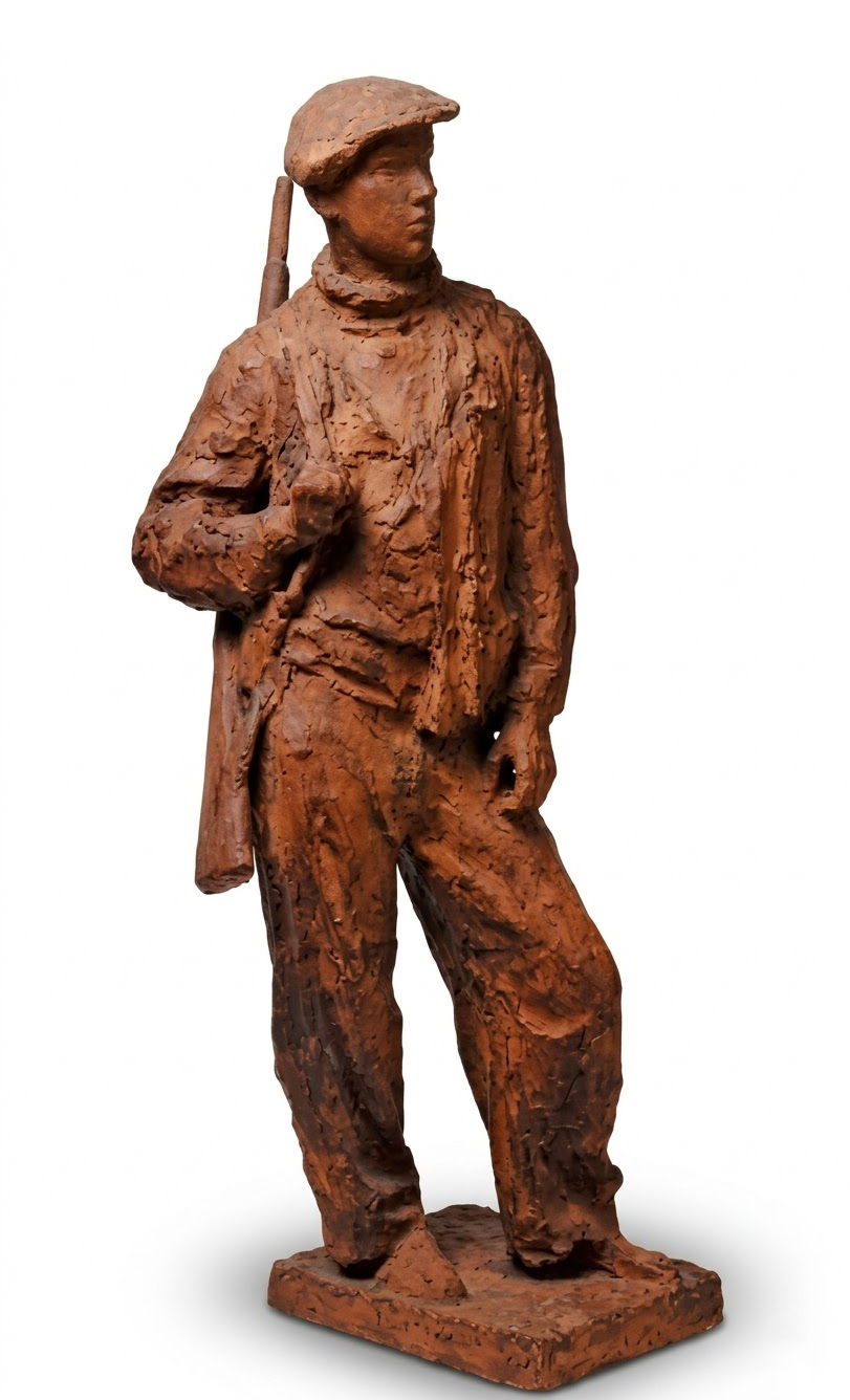 ''Осовиахимовец'', 1932. Гипс окрашенный, 107х40х40 см.Государственный Русский музей, С.-Петербург.Фото: goskatalog.ru. 