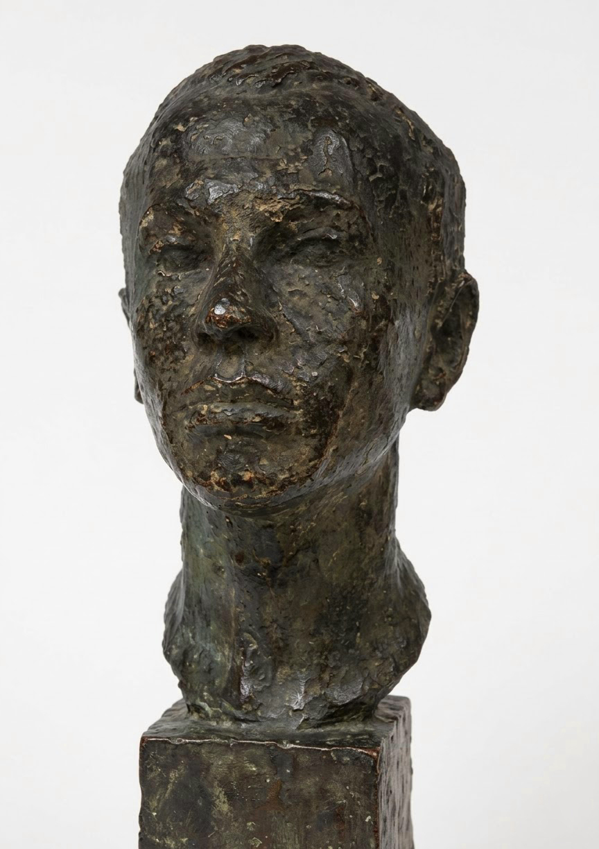 ''Голова мальчика'', 1949. Бронза, 40х17х22 см.Государственный Русский музей, С.-Петербург. Фото: goskatalog.ru 