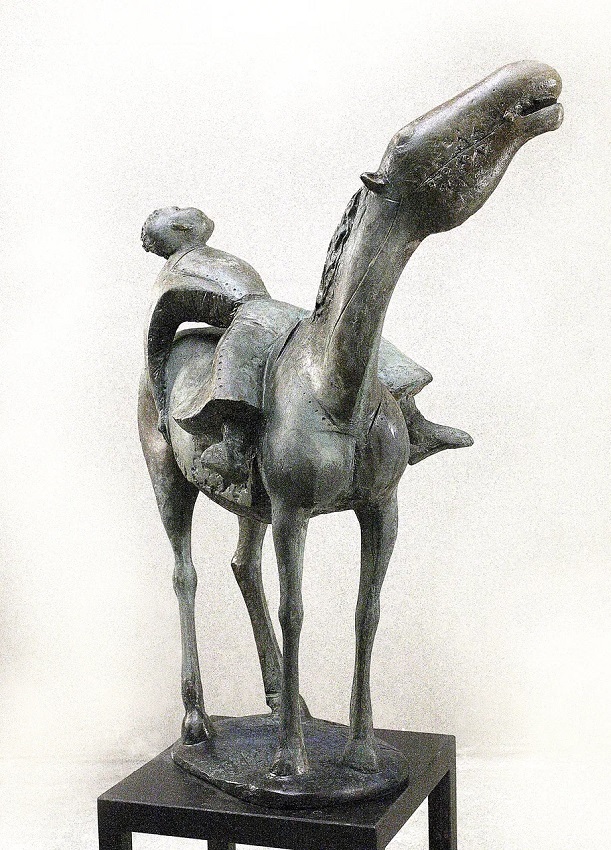 Владимир Потлов. "Млечный путь", 2025. Композит, патина, 100х100х47 см. Фото из архива Владимира Потлова