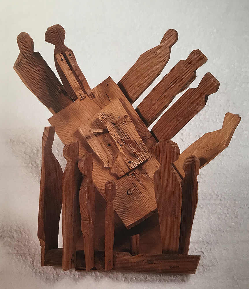 ''Новорожденный'', 1974. Рельеф. Дерево, 32х30х13 см.Государственная Третьяковская галерея, Москва