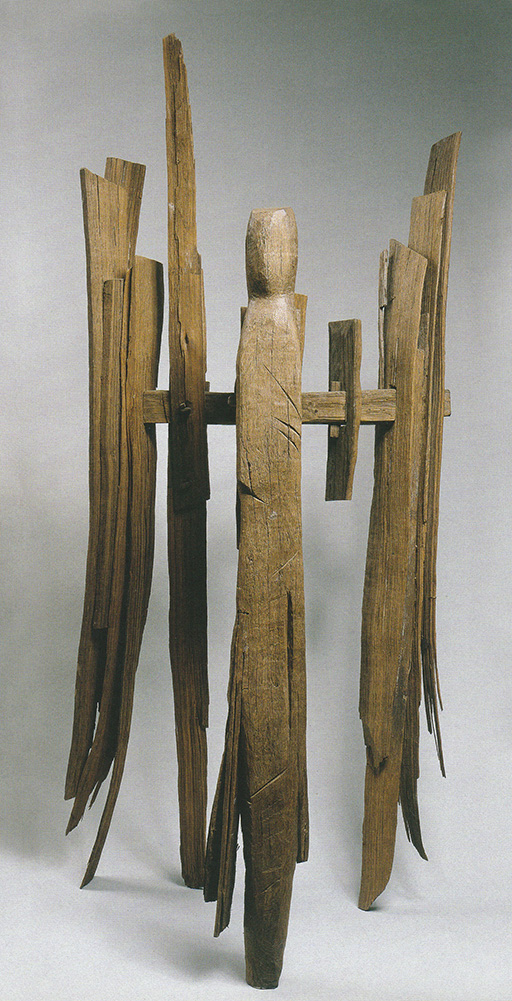 ''Крылатый'' (Птица Сирин), 1973. Дуб мореный, 136х50х56 см.Государственный Русский музей, С.-Петербург.Фото из альбома ''Дмитрий Шаховской'', М., ''СканруС'', 2003