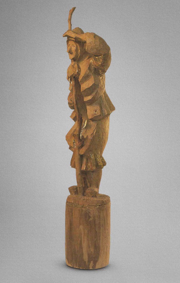 ''Маленькая старушка'', 1980. Дерево, роспись, позолота, 119х29зх32 см