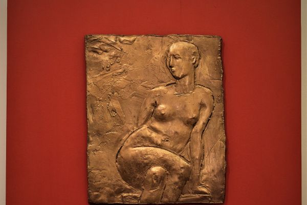 Виктор Корнеев. Из серии ''Наброски'', 2017. Бронза, 40х40х5 см. Фото из архива Виктора Корнеева