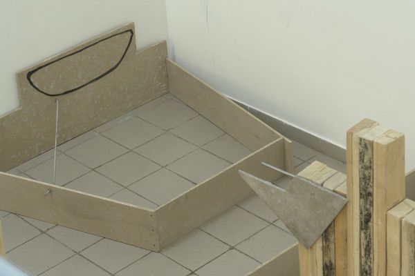 Анатолий Комелин. Проект ''Воскрешение Лазаря'', 2009. ЦСИ М’АРС, Москва. Фото из архива А. Комелина