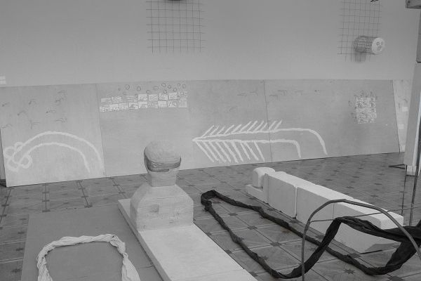 Анатолий Комелин. Вариант экспозиции ''Театра военных действий'' в РАХ, Москва, 2018. Фото из архива А.А. Комелина