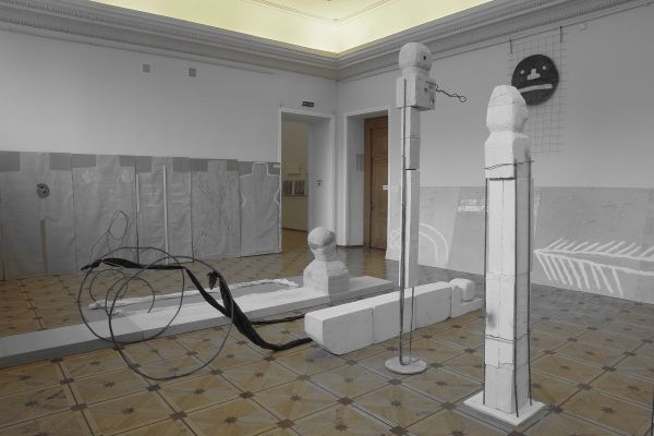 Анатолий Комелин. Вариант экспозиции ''Театра военных действий'' в РАХ, Москва, 2018. Фото из архива А.А. Комелина