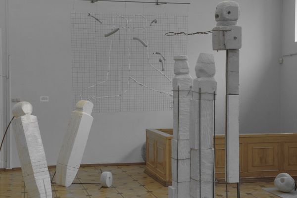 Анатолий Комелин. Вариант экспозиции ''Театра военных действий'' в РАХ, Москва, 2018. Фото из архива А.А. Комелина