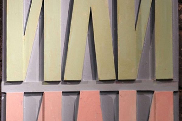 Игорь Шелковский. Из серии ''Поговорки'' 13, 2000-е. Дерево, краска, 60х40 см. Фото: kultproekt.ru