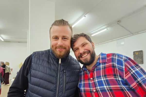 Открытие выставки ''Творческим группам по керамике - 30 лет''. Фото Маргариты Камардиной