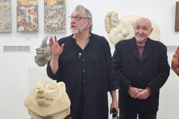 Открытие выставки ''Творческим группам по керамике - 30 лет''. Фото Маргариты Камардиной