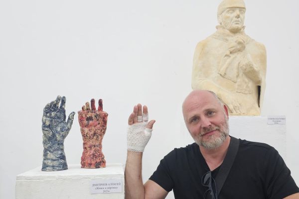 Открытие выставки ''Творческим группам по керамике - 30 лет''. Фото Маргариты Камардиной