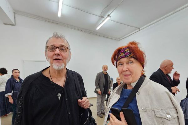 Открытие выставки ''Творческим группам по керамике - 30 лет''. Фото Маргариты Камардиной