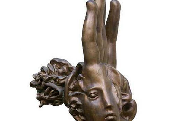 Александр Бурганов. ''Крик'', 1987. Бронза. Московский государственный музей ''Дом Бурганова''