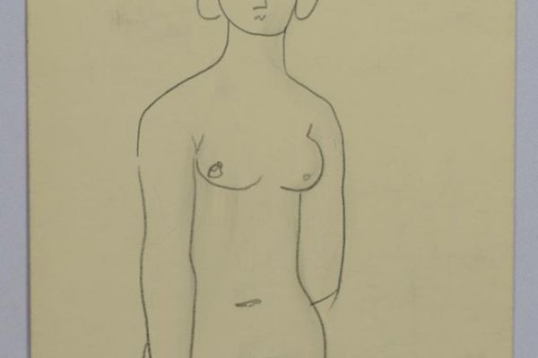 Олег Комов. Обнаженная натурщица, 1970-1975. Бумага, карандаш, 26,9х18,8 см. Переславль-Залесский государственный историко-архитектурный и художественный музей-заповедник, Ярославская область