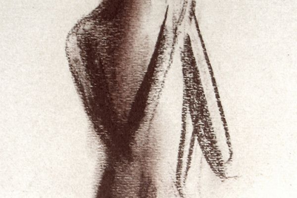 Владимир Потлов. Молитва, 1988. Бумага, сангина. 70х30 см. Фото из архива Владимира Потлова