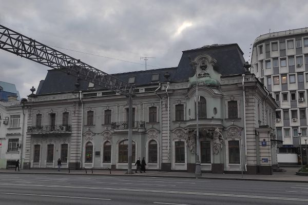 Сергей Конёнков. Дом купцов Кузнецовых, 1901. Проспект мира, 41, Москва. Фото Павла Федорова