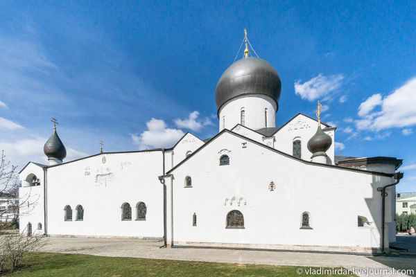 Сергей Конёнков. Церковь Покрова Пресвятой Богородицы в Марфо-Мариинской обители сестер милосердия, 1908-1912. Ул. Б. Ордынка, 34, Москва