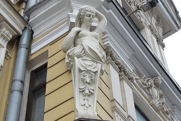 Сергей Конёнков. Доходный дом купца В.И. Камзолкина. 1895-1897. Проспект Мира, 3, Москва. Фото Лилии Потапкиной