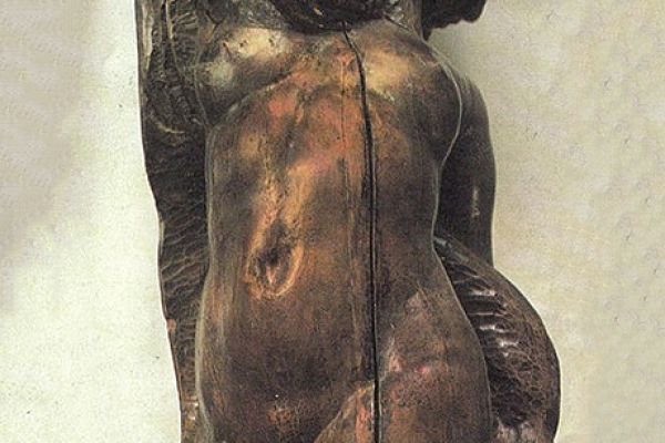 Сергей Конёнков. Жар-птица (ракурс), 1915-1916. Дерево, 160х51х44 см. Тульский музей изобразительных искусств