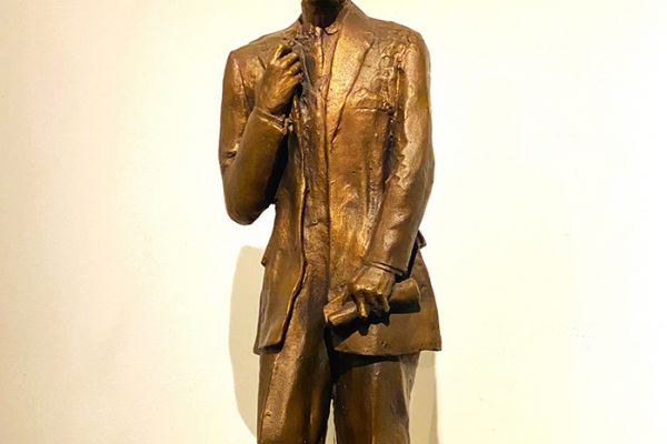 Сергей Конёнков. Композитор С.В. Рахманинов, 1925. Бронза, 64х18х14 см (отлив 1973 года с гипсового экземпляра 1925 года, находящегося в Мемориальном музее). Мемориальный музей ''Творческая мастерская С.Т. Коненкова'', Москва