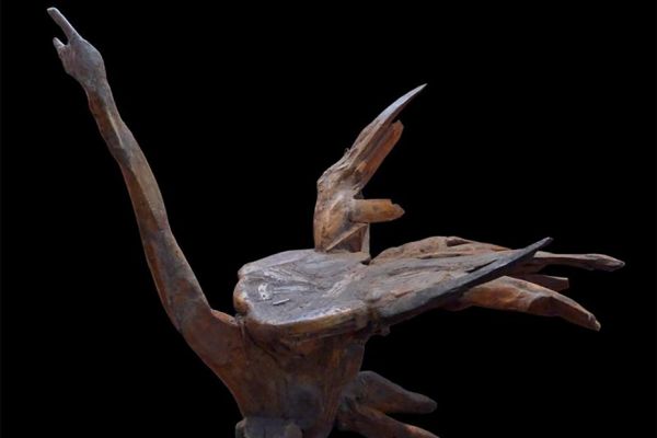 Сергей Конёнков. Лебедь с вытянутой шеей (кресло), 1950. Дерево, 124х120х110 см. Мемориальный музей ''Творческая мастерская С.Т. Конёнкова'', Москва