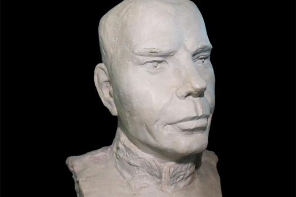 Сергей Конёнков. Портрет Маршала Советского Союза С.К. Тимошенко, 1943. Гипс, 54х67х37 см. Мемориальный музей Творческая мастерская С.Т. Конёнкова, Москва