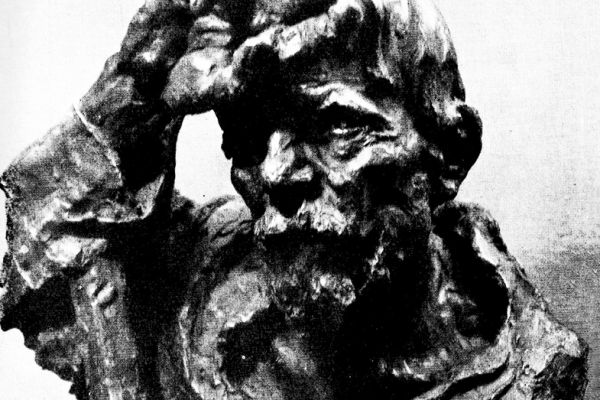 Надежда Крандиевская. Крестьянин. 1905 год. Гипс тонированный. Государственный центральный музей современной истории России, Москва. Фото из альбома ''А.В. Парамонов. Н.В. Крандиевская'', М., ''Советский художник'', 1969