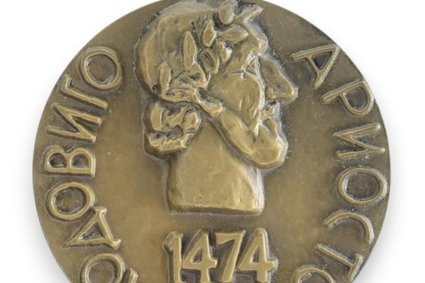 Владимир Похалецкий. Лодовиго Ариосто, 1974. Памятная медаль в честь 500-летия со дня рождения поэта. Томпак, диаметр 6 см. Государственный исторический музей, Москва