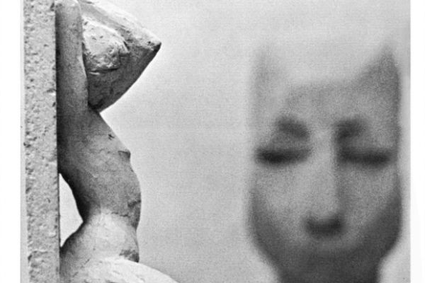 29-posvyashchennaya-vladimiru-tsimmerlingu-statya-andreya-batasheva-sculptor-zhurnal-soviet-life-12-1964-na-perednem-plane-rabota-noktyurn-na-zadnem-zhenskij-portret-foto-roberta83205A99-EF11-DB50-21FD-7083EE4B7E00.jpg