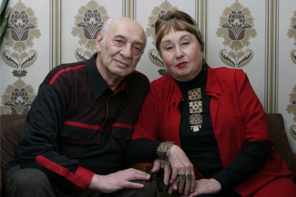 45-vladimir-tsimmerling-i-marga-silkina-2002-moskva-foto-mikhaila-labovskogoFC0E99AB-D4A6-2C37-9A22-EB74A994B84C.jpeg