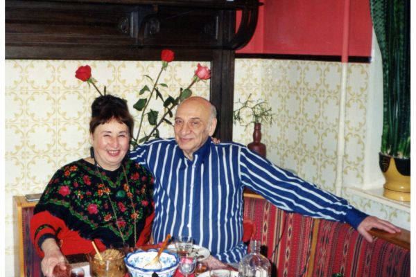 50-vladimir-tsimmerling-i-marga-silkina-okolo-2010-moskva6F1414F6-4FE9-2A4D-C4DD-EF66B179643F.jpg